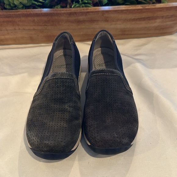Dansko Halle Slip On Navy Sneaker shoes women’s size EU 38 - Picture 2 of 7
